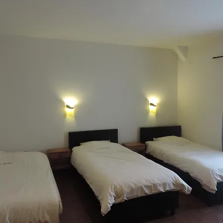 't Hoog Kamerke Nyaraló *